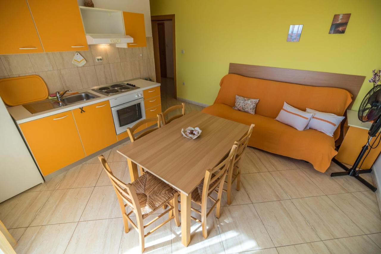 Katarina Apartments ราบ ภายนอก รูปภาพ